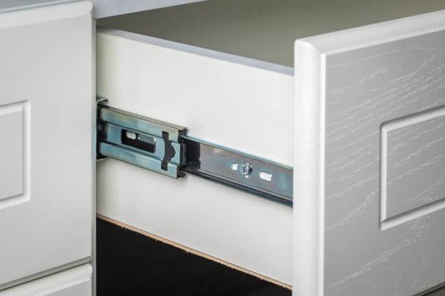 Тумба Ливерпуль цвет ясень ваниль/белый