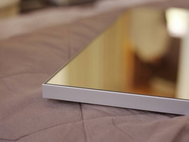 Зеркало настенное в раме Сельетта-6, матовое серебро 110 см х 40 см