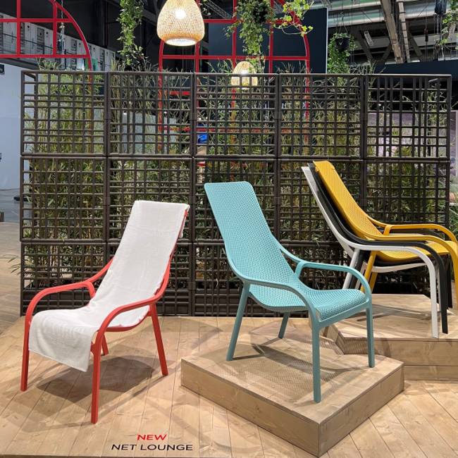 Лаунж-кресло пластиковое Net Lounge ментоловый 615х900х990 мм Лаунж-кресло пластиковое Net Lounge ментоловый 615х900х990 мм