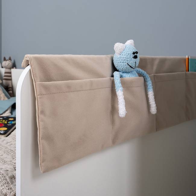 Кровать с ящиками и накладкой-карманом Джастин цвет белый шагрень/ткань серо-бежевая Кровать с ящиками и накладкой-карманом Джастин цвет белый шагрень/ткань серо-бежевая